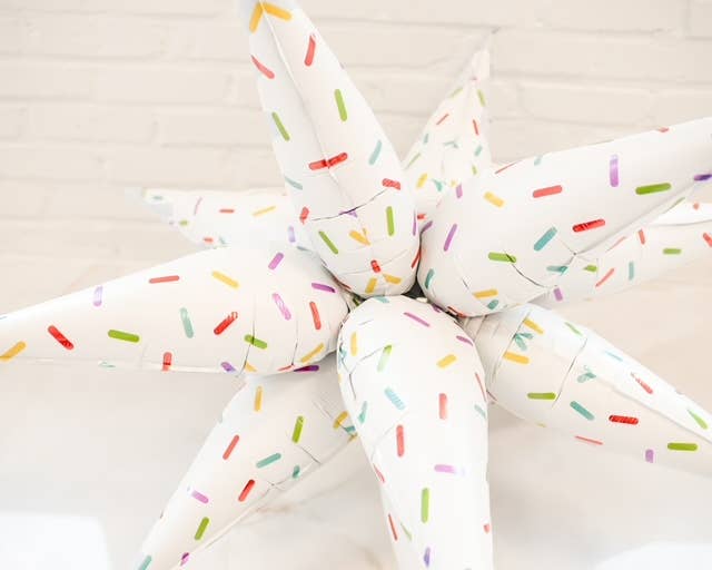 Sprinkle Starburst Balloon 40"