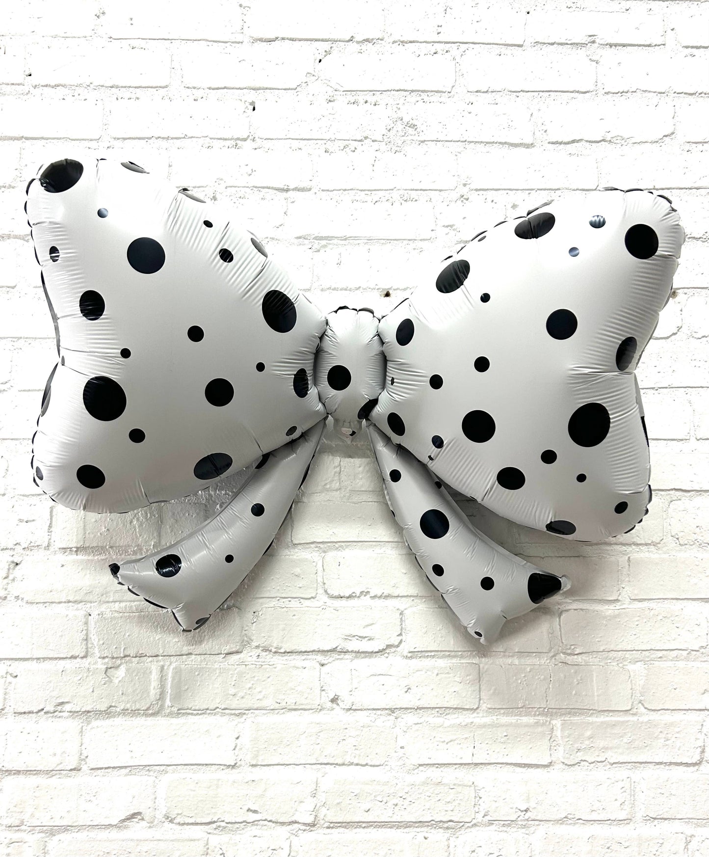 Polka Dot Bow Balloon 40"